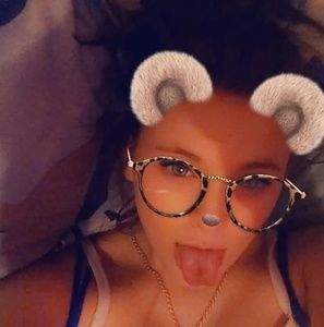 Meet your Posher, Willow spring